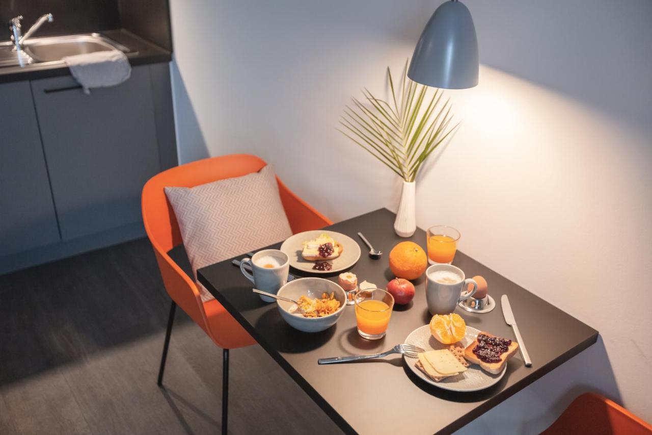 Candlewood Suites Berlin Charlottenburg By Ihg Exteriör bild