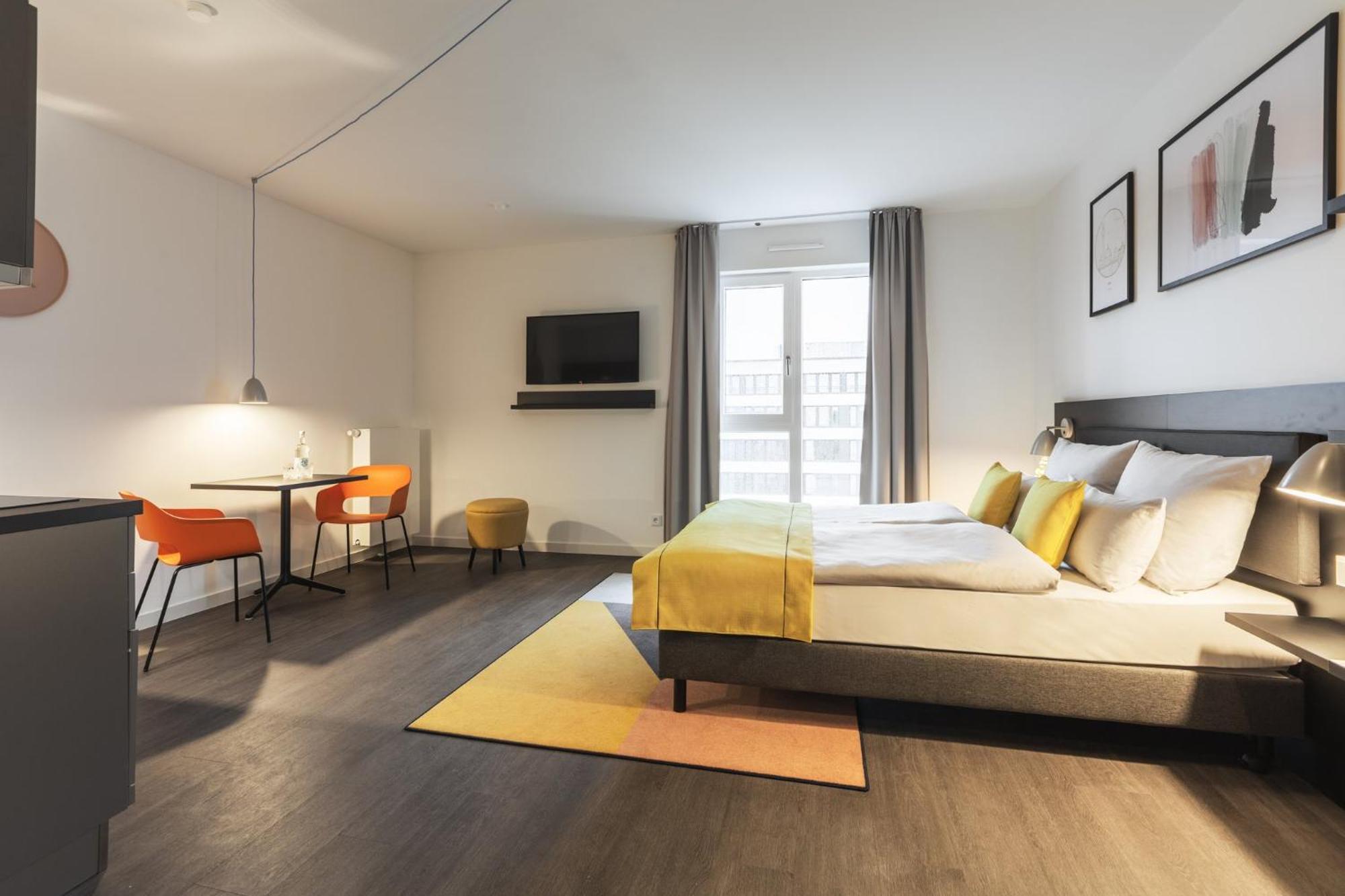 Candlewood Suites Berlin Charlottenburg By Ihg Exteriör bild
