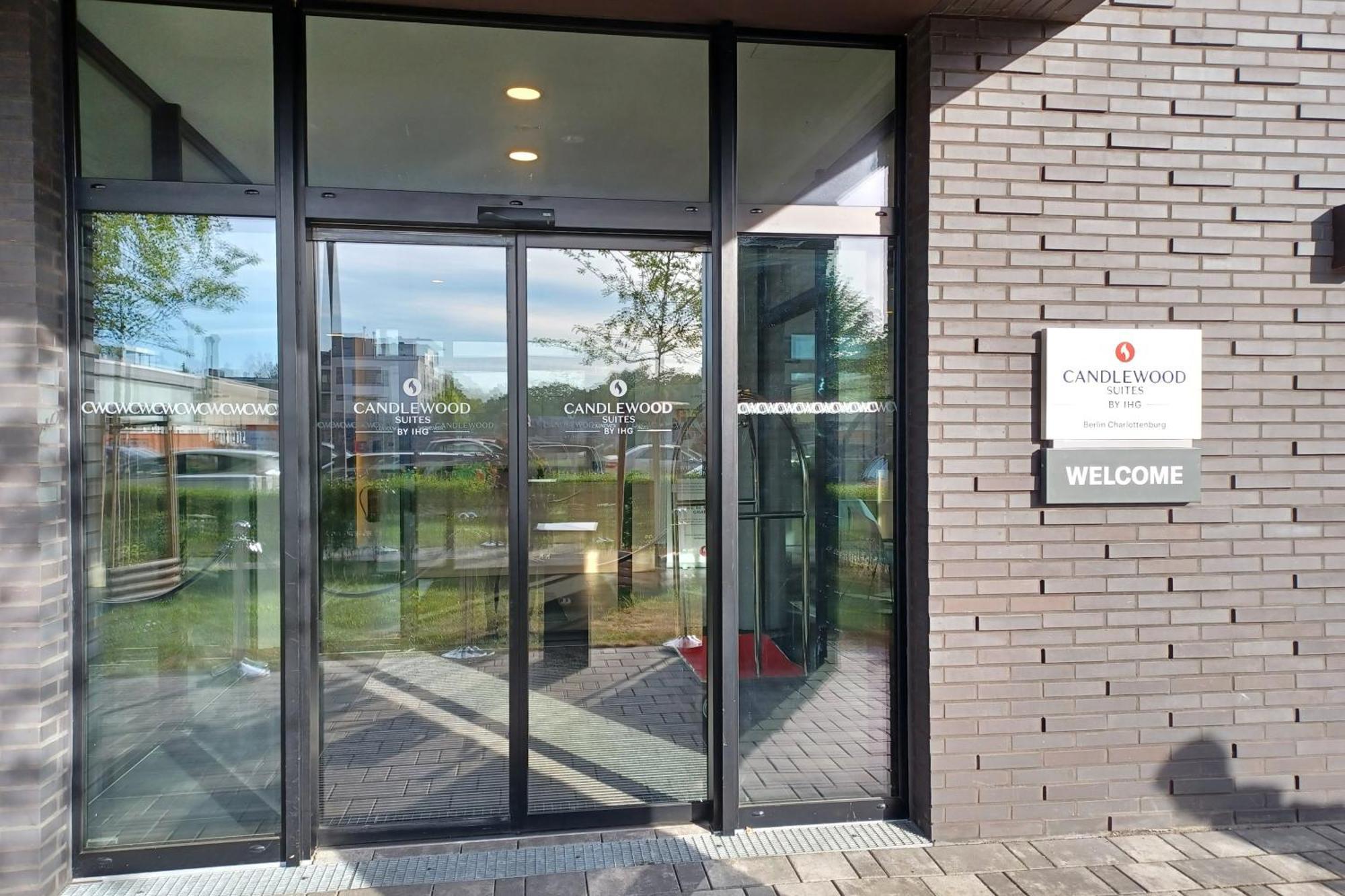 Candlewood Suites Berlin Charlottenburg By Ihg Exteriör bild
